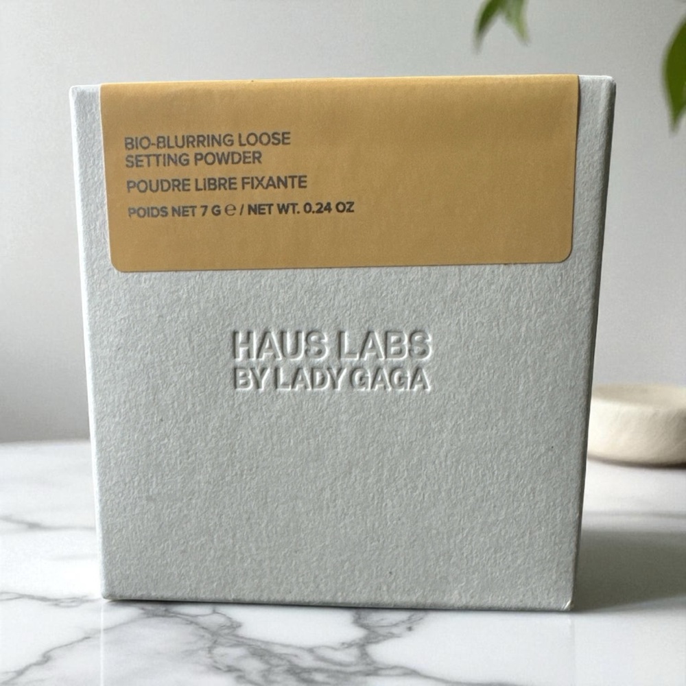 Haus Labs Bio-Blurring Loose Setting Powder new (sealed) shade GOLDEN. Ret 38.00